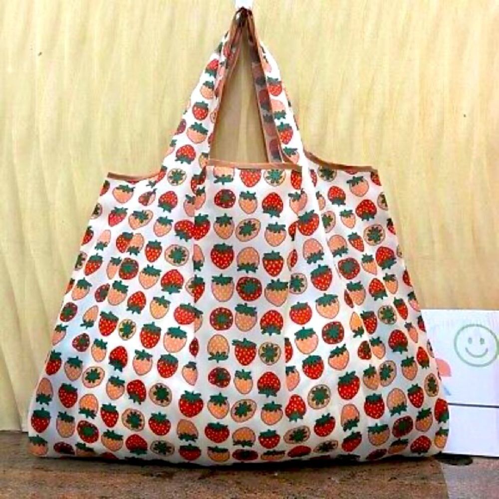 Strawberry 🍓 Print Reusable Bag